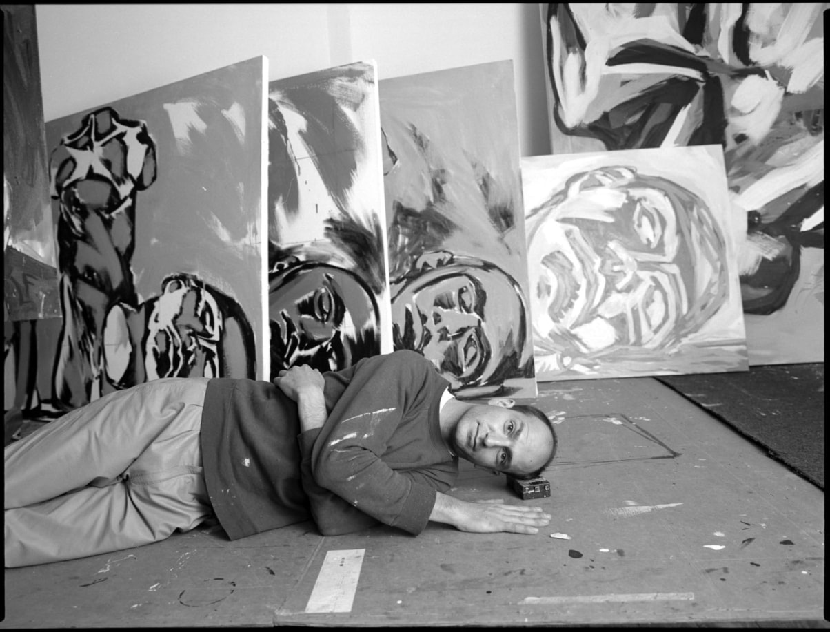 Luis Frangella in his studio, 1984, photography by Andreas Sterzing. &copy; Andreas Sterzing. Courtesy of Cosmocosa and Independent.