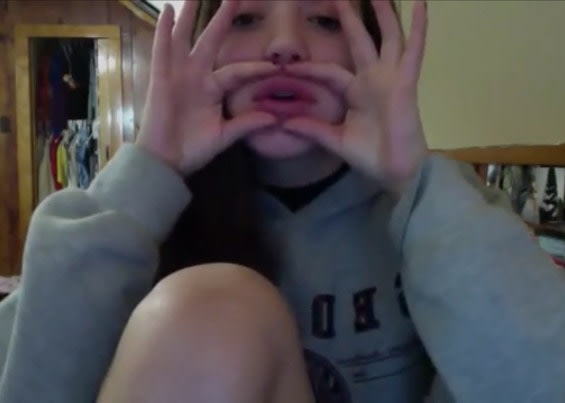 Leo Gabin,&nbsp;&nbsp;Lips,&nbsp; 2015, courtesy the artist and Daata Editions