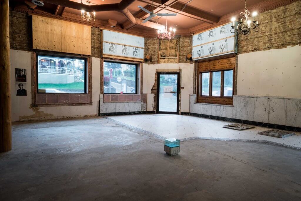 Installation view of the SI Offsite project&nbsp;&nbsp;On Half a Tank of Gas,&nbsp; presented in New Glarus, Wisconsin, in 2017. Courtesy Swiss Institute, New York.