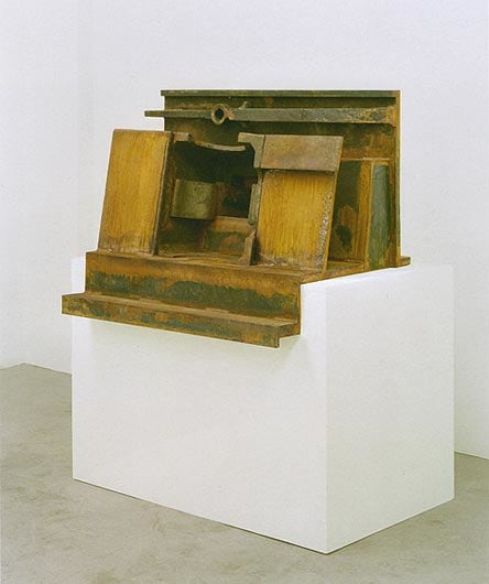 ANTHONY CARO Upper Case