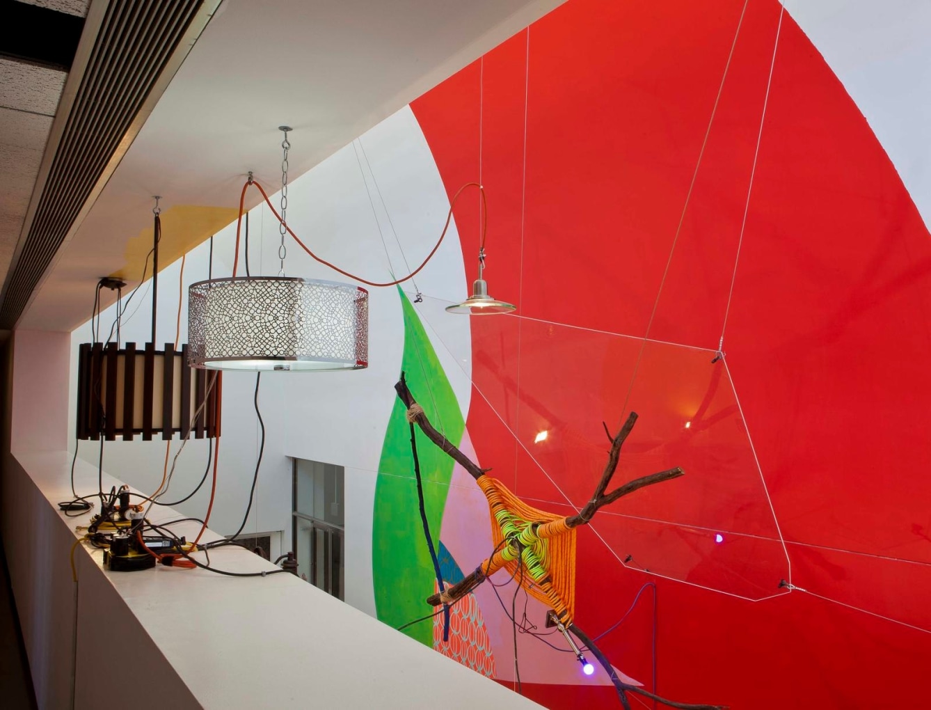  Jessica Stockholder, Rose&#039;s Inclination, 2015