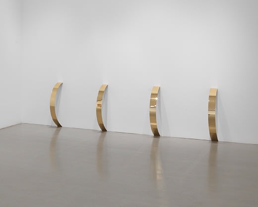 VIRGINIA OVERTON Installation view, Untitled (Gold)