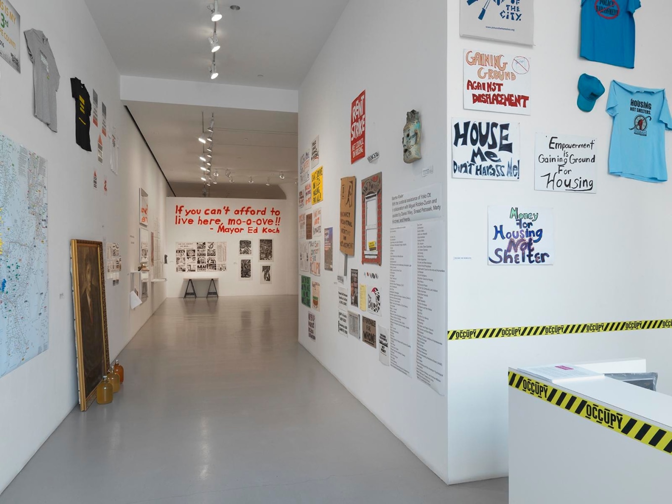 MARTHA ROSLER If you can&#039;t afford to live here, mo-o-ove!!&nbsp;