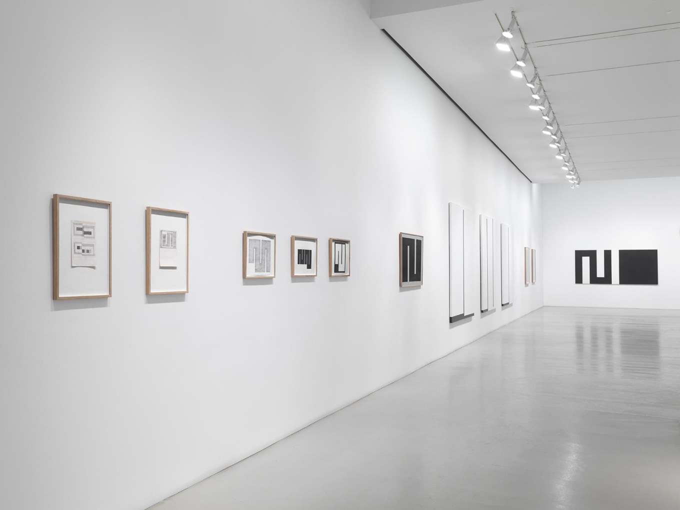 JULIJE KNIFER Installation view at Mitchell-Innes &amp;amp; Nash, NY, 2014