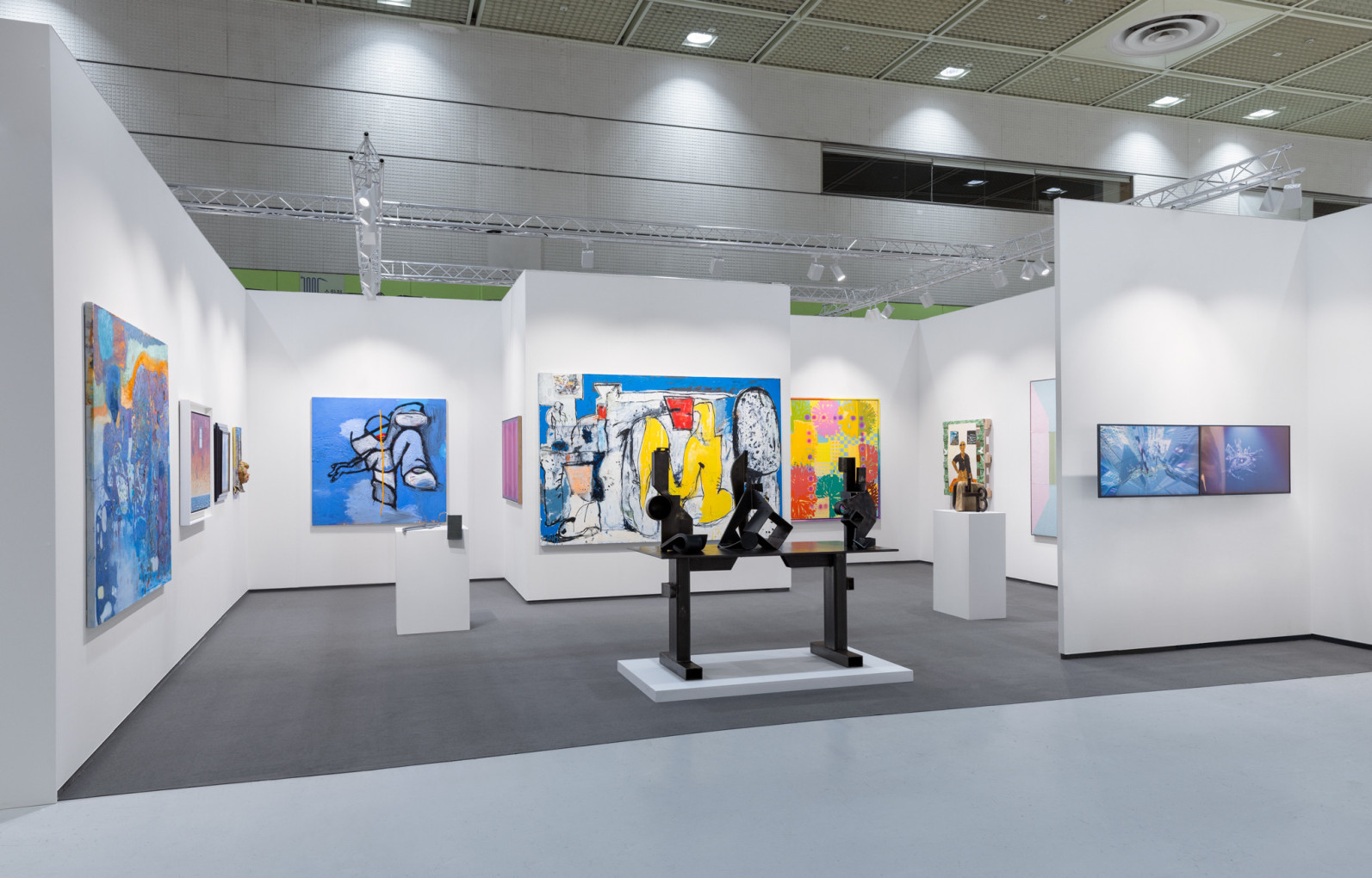 Installation view of Mitchell-Innes &amp;amp; Nash at Frieze Seoul, Korea, 2023