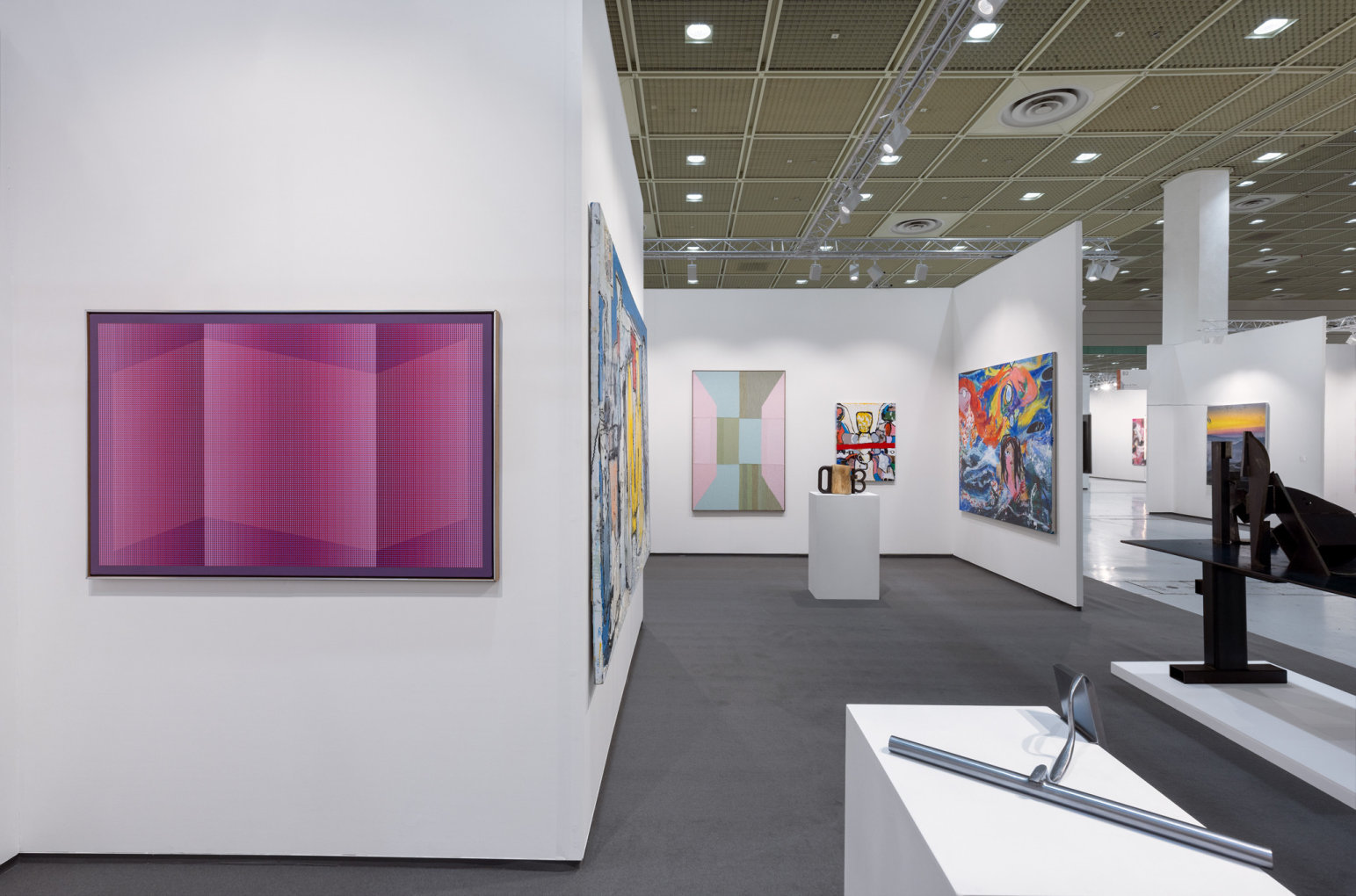 Installation view of Mitchell-Innes & Nash at Frieze Seoul, Korea, 2023
