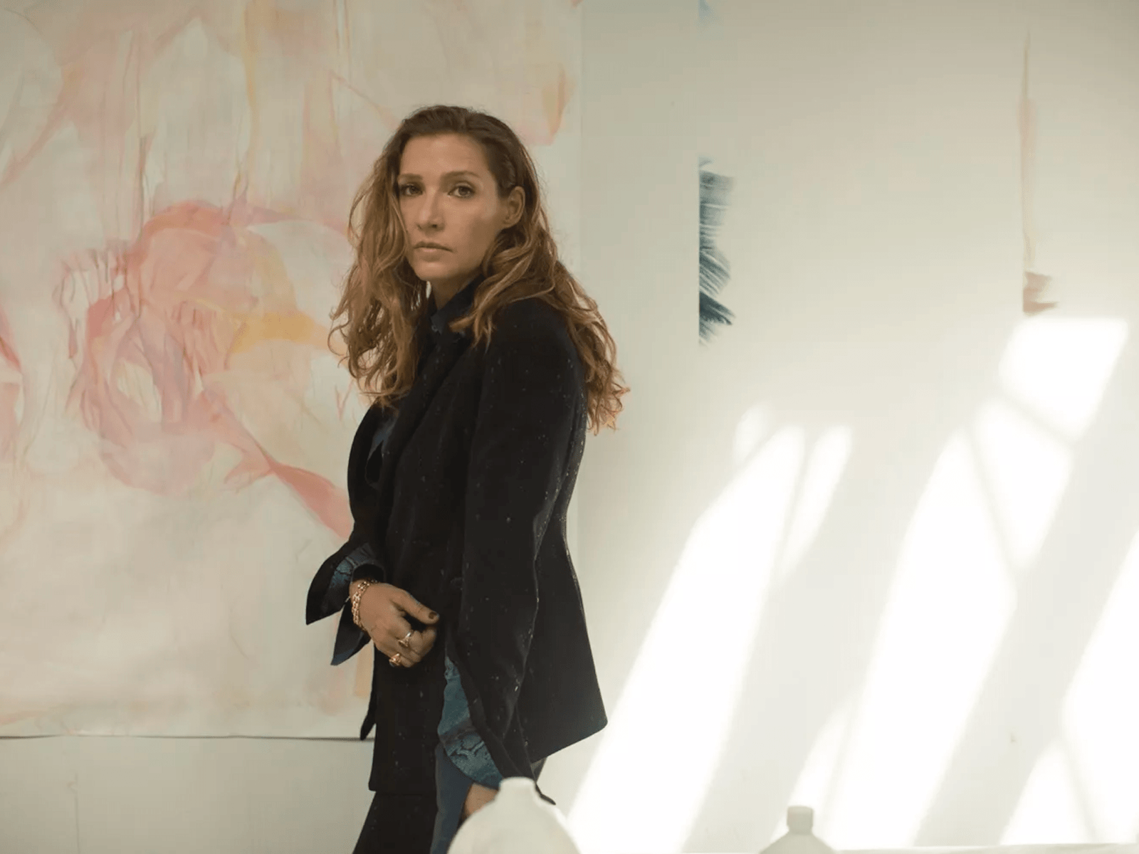 Janaina Tschäpe’s Journey from Painting to Performance and Back Again