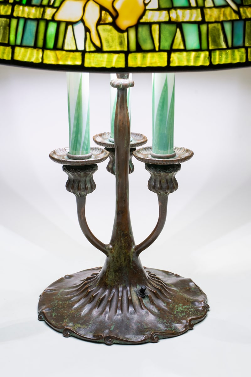 Daffodil Table Lamp