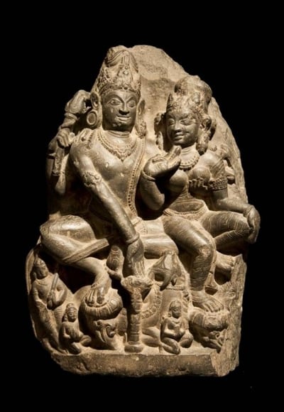 Uma Mahesvara Eastern India Black stone c. 9th Century 16 in.