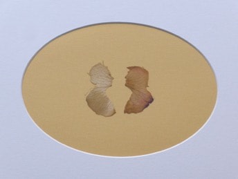 Abdullah M. I. Syed Rose Petal Portraits: Silhouettes 27-28 – Queen Elizabeth II and Trump, 2019, Hand-cut rose petals on archival metallic paper and clear acetate, 12 x 16 in