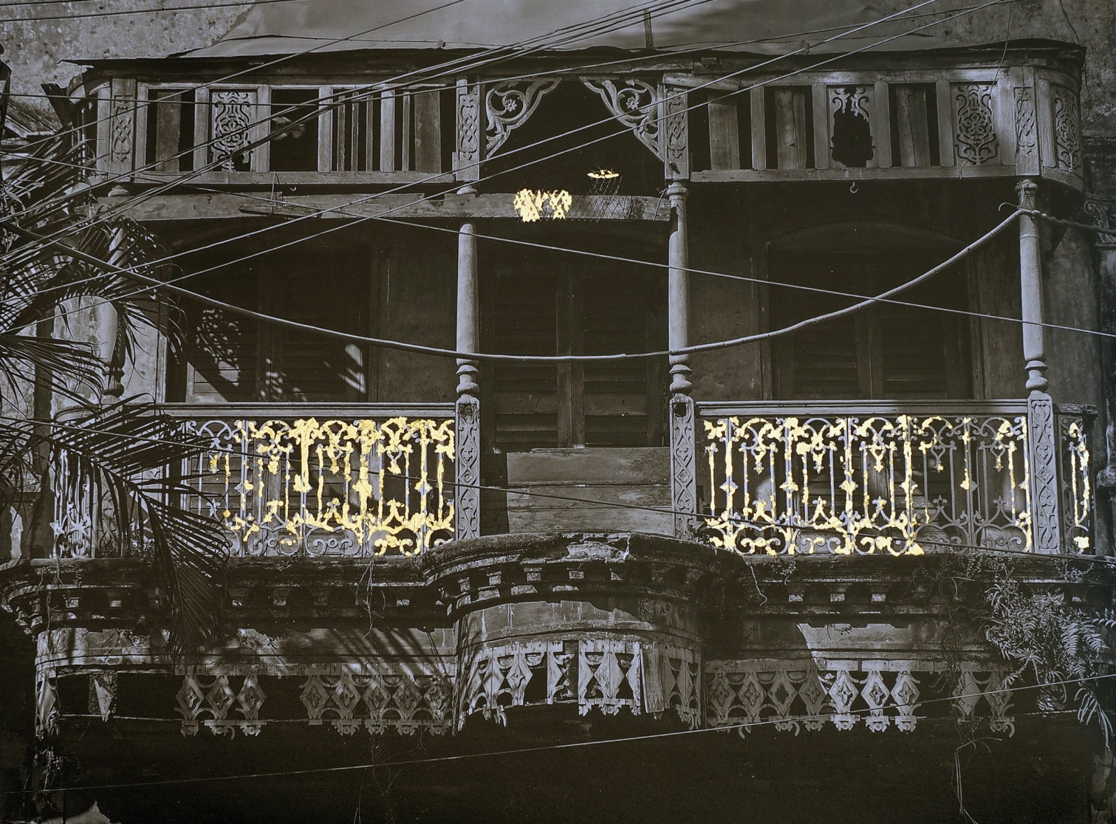 Najmun Nahar Keya Kintsugi Dhaka (2) Photograph on archival paper, gold leaf, archival glue 17 x 13 in. 2019