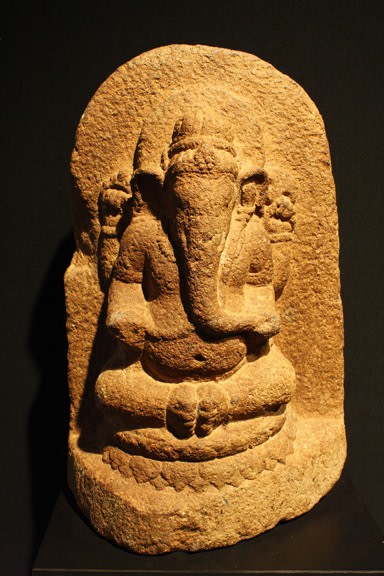 Ganesh Java, Indonesia Volcanic ash Height 15.5 in.