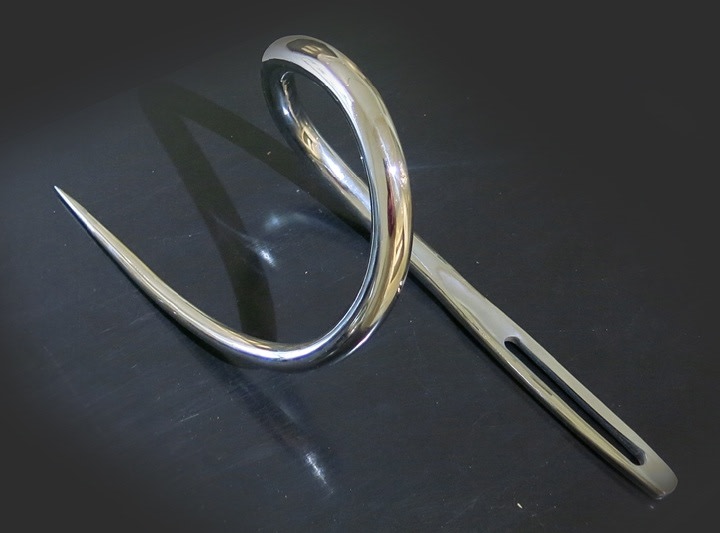 Roohi Ahmad Or Knot To Be 3 2015 Chrome plated mild steel Needle: 32"