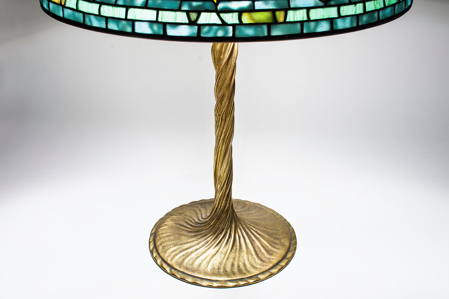 Daffodil Table Lamp