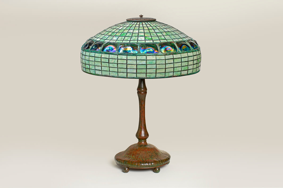 Turtle Back Table Lamp