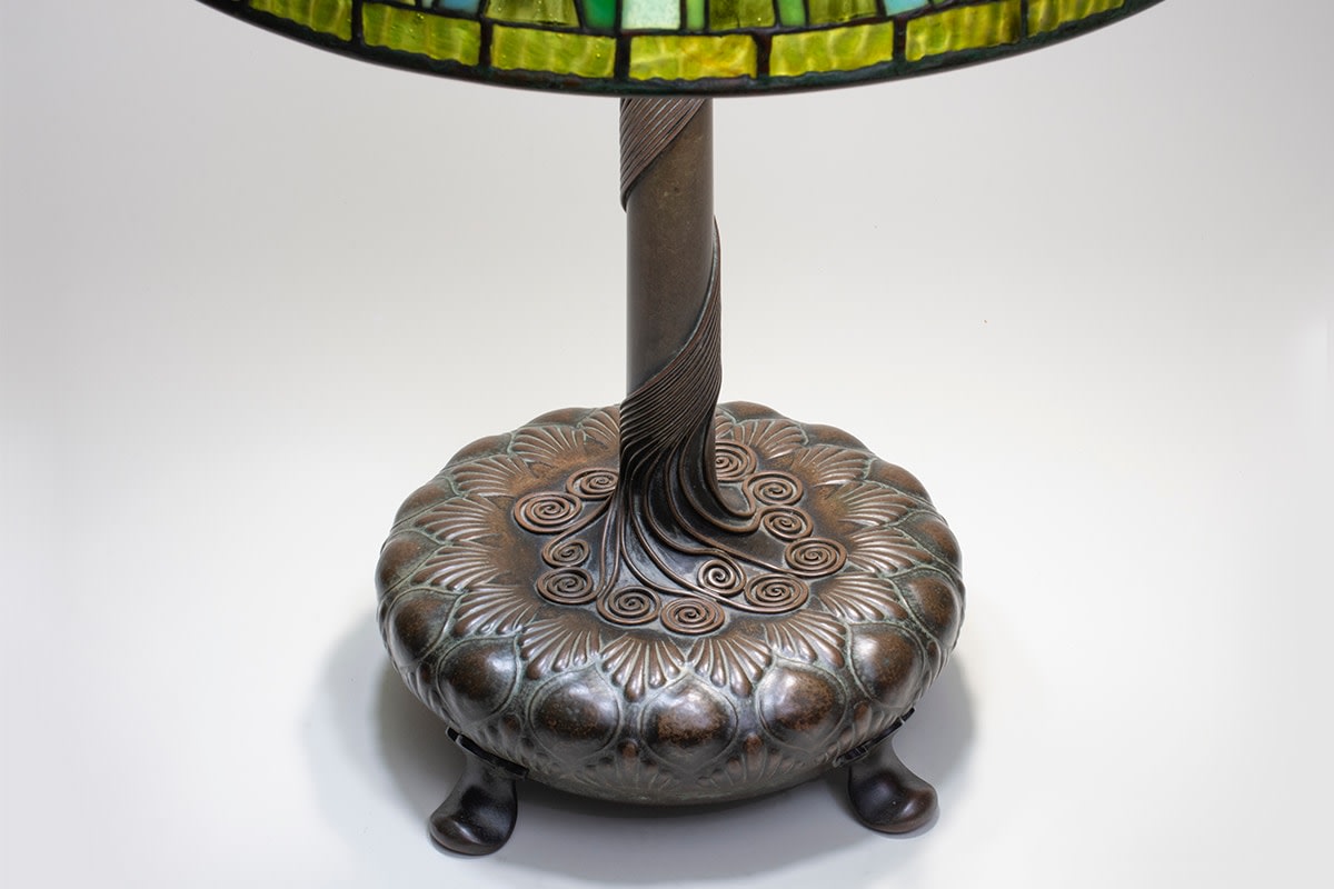 Daffodil Table Lamp