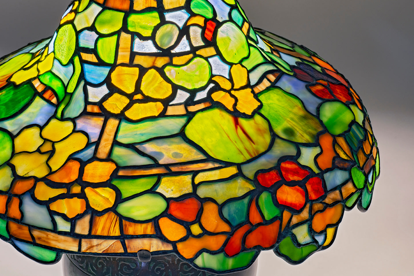 Early Nasturtium Table Lamp