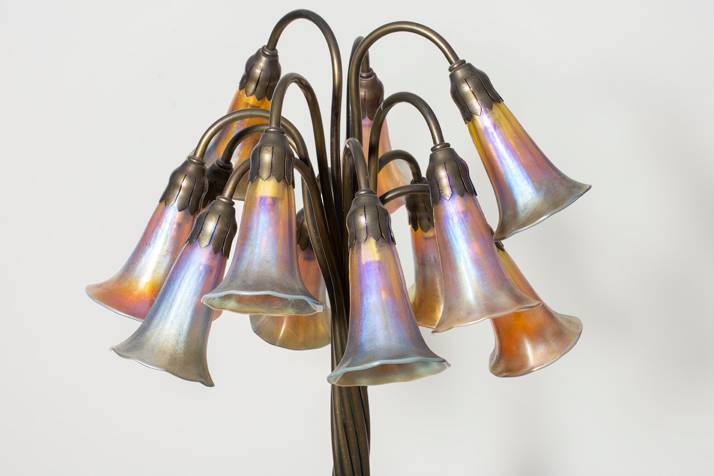 12-Light Lily Floor Lamp