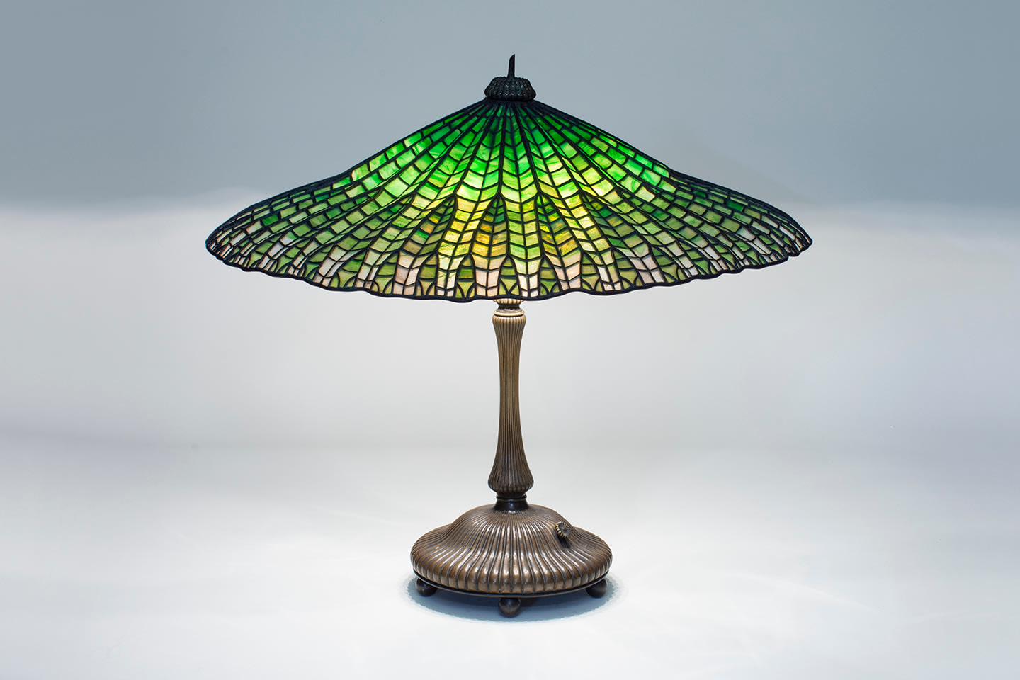 Lotus Table Lamp