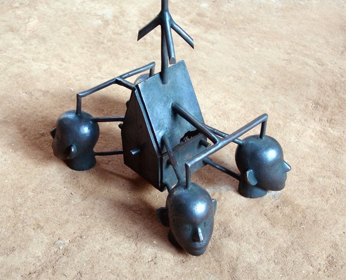 HOME CARRY HOME 2008 Bronze 21.5 x 13 x 11 in.  NFS