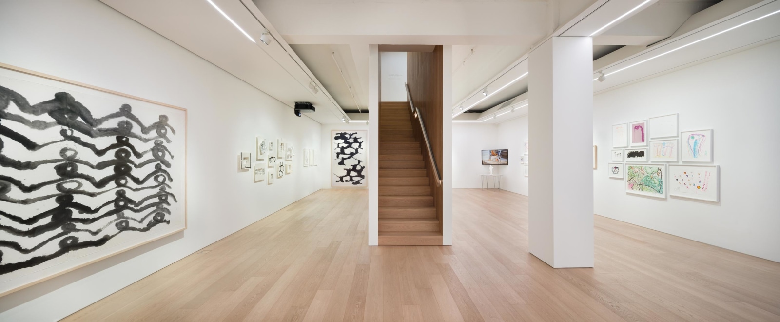 Three Generations: Remembering Suh Se Ok (1929-2020), Installation View