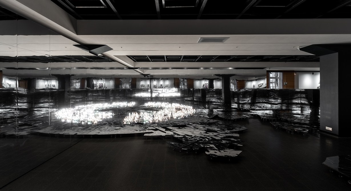 Lee Bul: Utopia Saved, Installation View