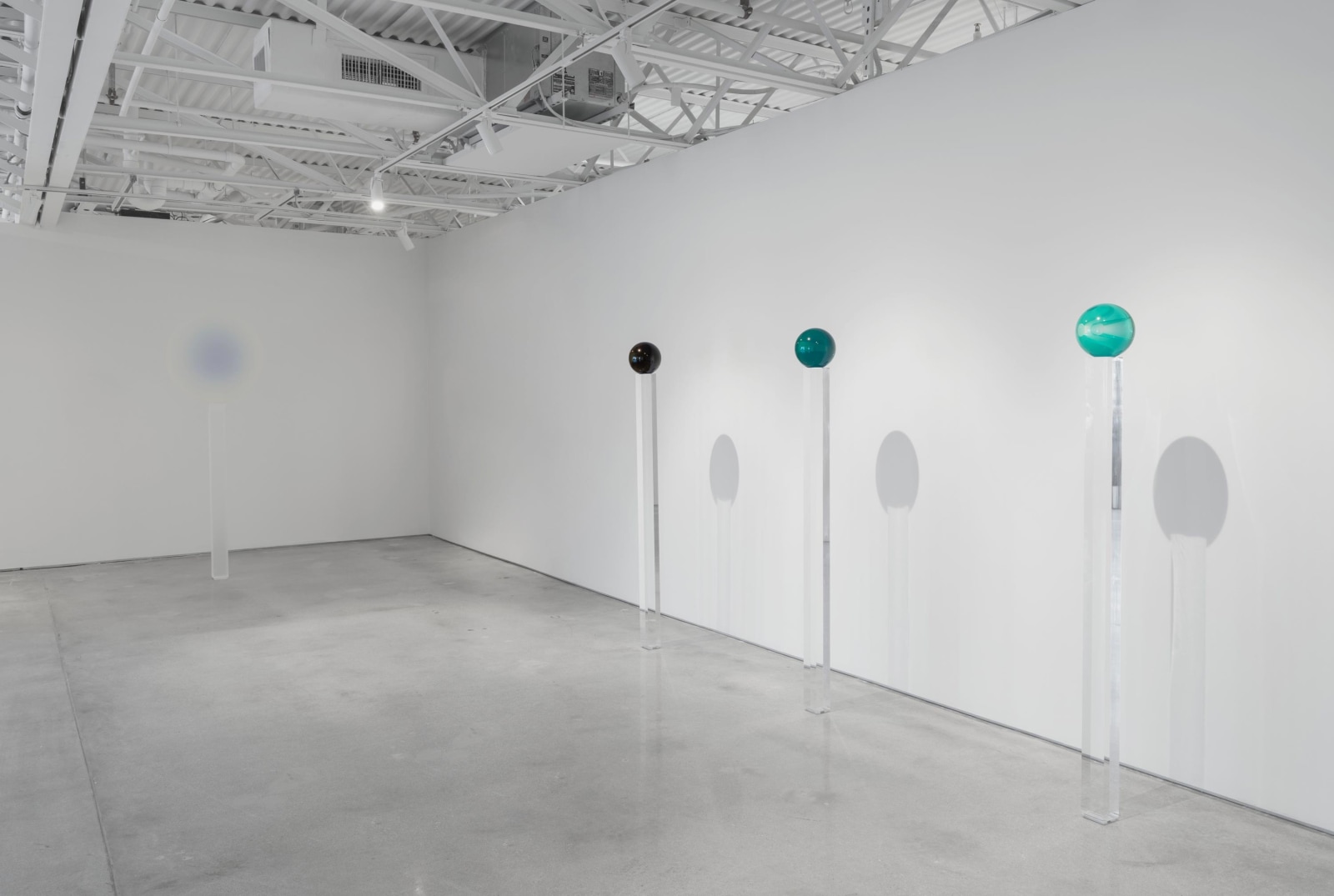 Helen Pashgian, Installation View, Palm Beach