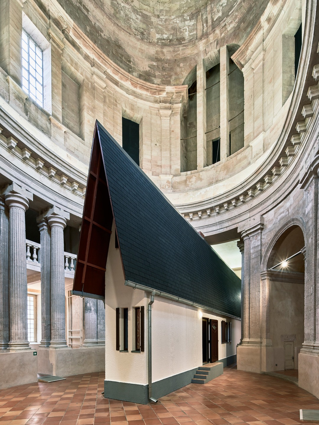 ERWIN WURM, Installation view