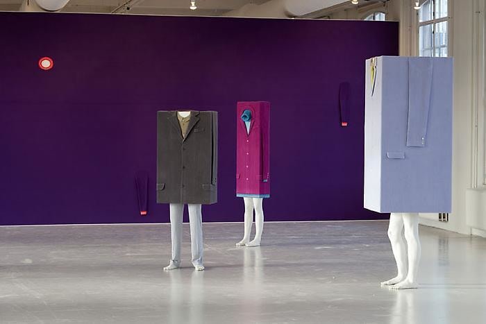  ERWIN WURM Installation view Kunsthallen Brandts