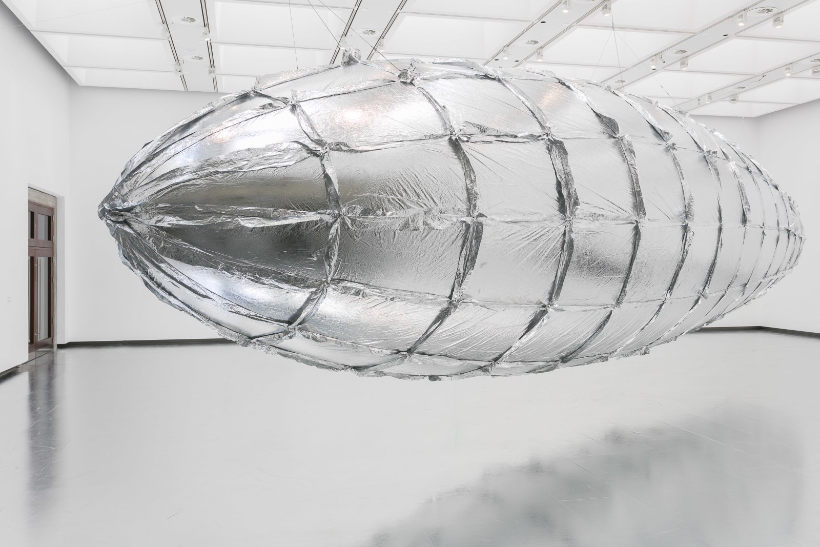 LEE BUL, Lee Bul: Crashing