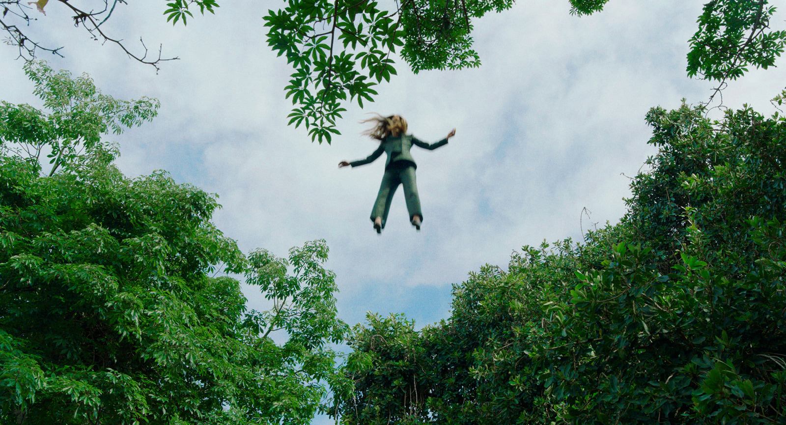 ALEX PRAGER, Play the Wind, 2019 (film still)