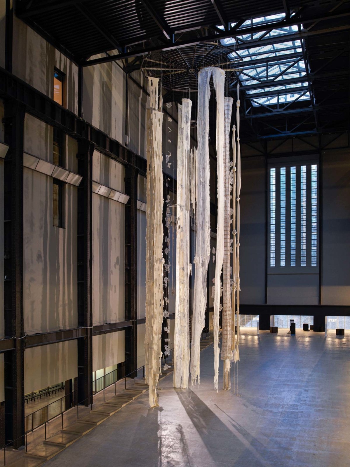 Hyundai Commission: Cecilia Vicu&ntilde;a: Brain Forest Quipu, Installation View at Tate Modern 2022