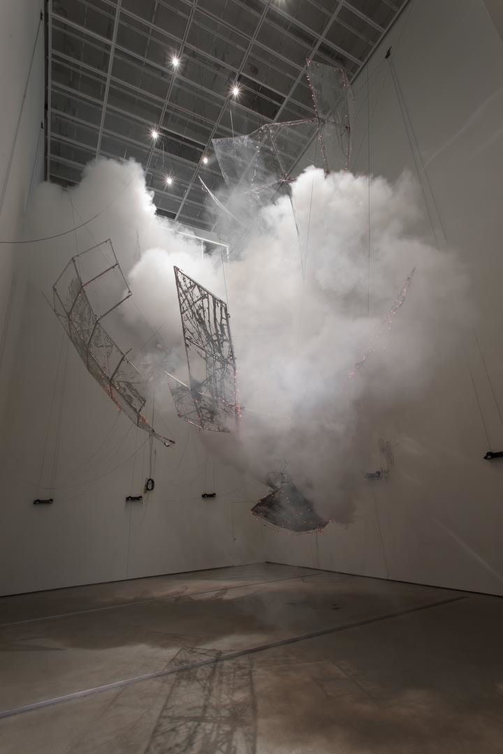  LEE BUL