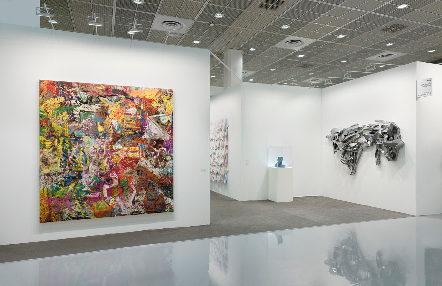 Installation view of KIAF Art Seoul presentation, perspective 3