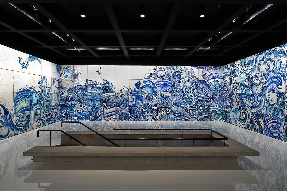 阿德里安娜&middot;瓦萊喬 Celacanto provoca maremoto [Coelacanth provokes seaquaques], 2004-2008