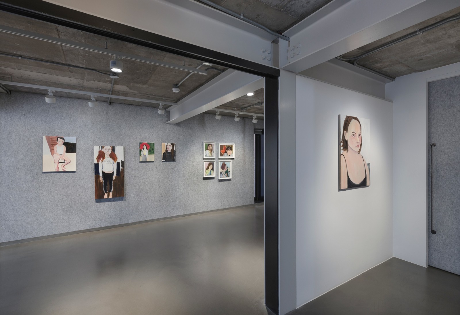 Chantal Joffe,&nbsp;Teenagers, Installation view, Lehmann Maupin, Seoul, 2020