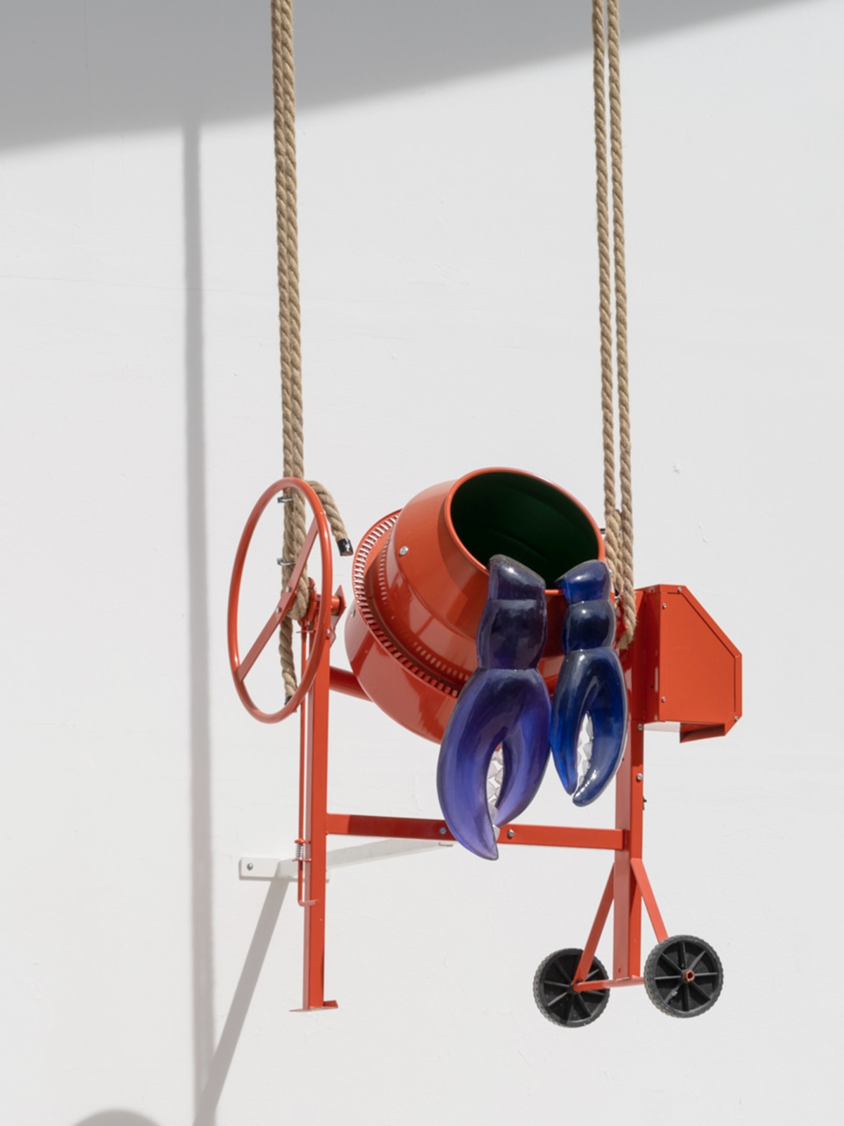 Cosima von Bonin, HERMIT CRAB (GLASS VERSION)