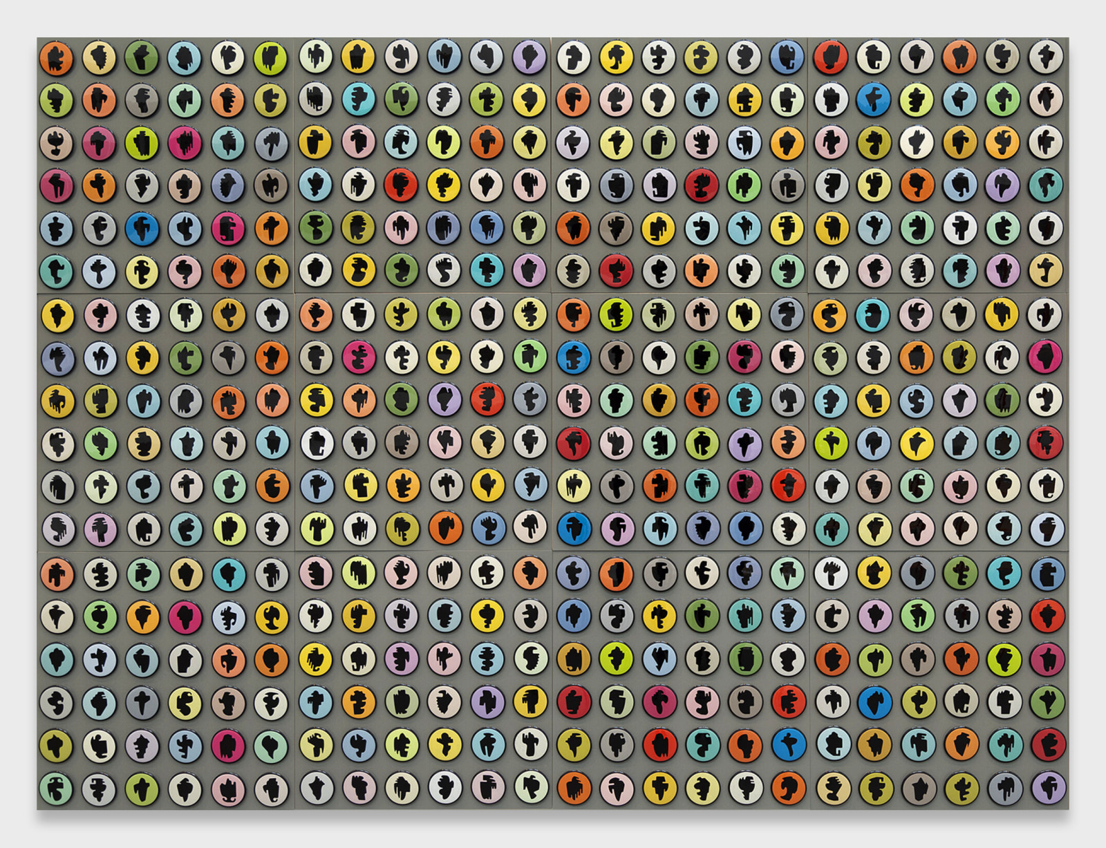 Allan McCollum, Collection of Four Hundred and Thirty-two Shapes Buttons