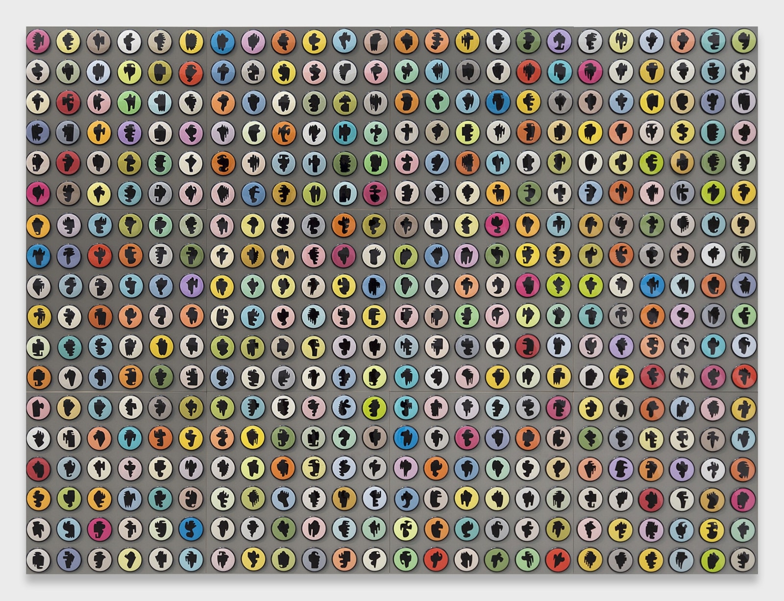 Allan McCollum, Collection of Four Hundred and Thirty-two Shapes Buttons