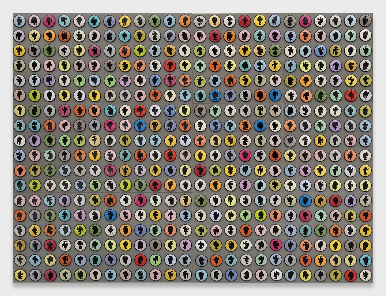 Allan McCollum, Collection of Four Hundred and Thirty-two Shapes Buttons