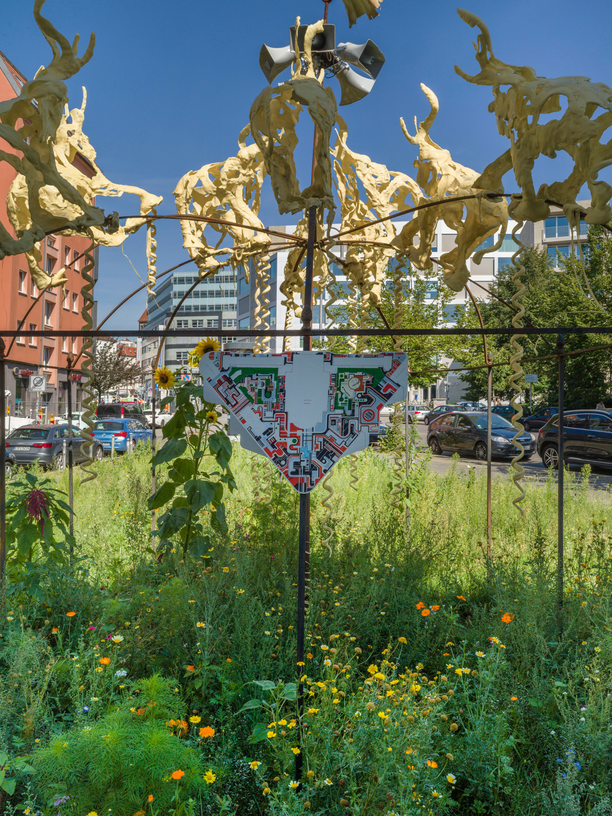 Installation view, Elephant&rsquo;s Memory (Memorial Structure), Kunstverein am Rosa-Luxemurg-Platz, Berlin, 2023,&nbsp;Photo: Roman&nbsp;M&auml;rz, Berlin.