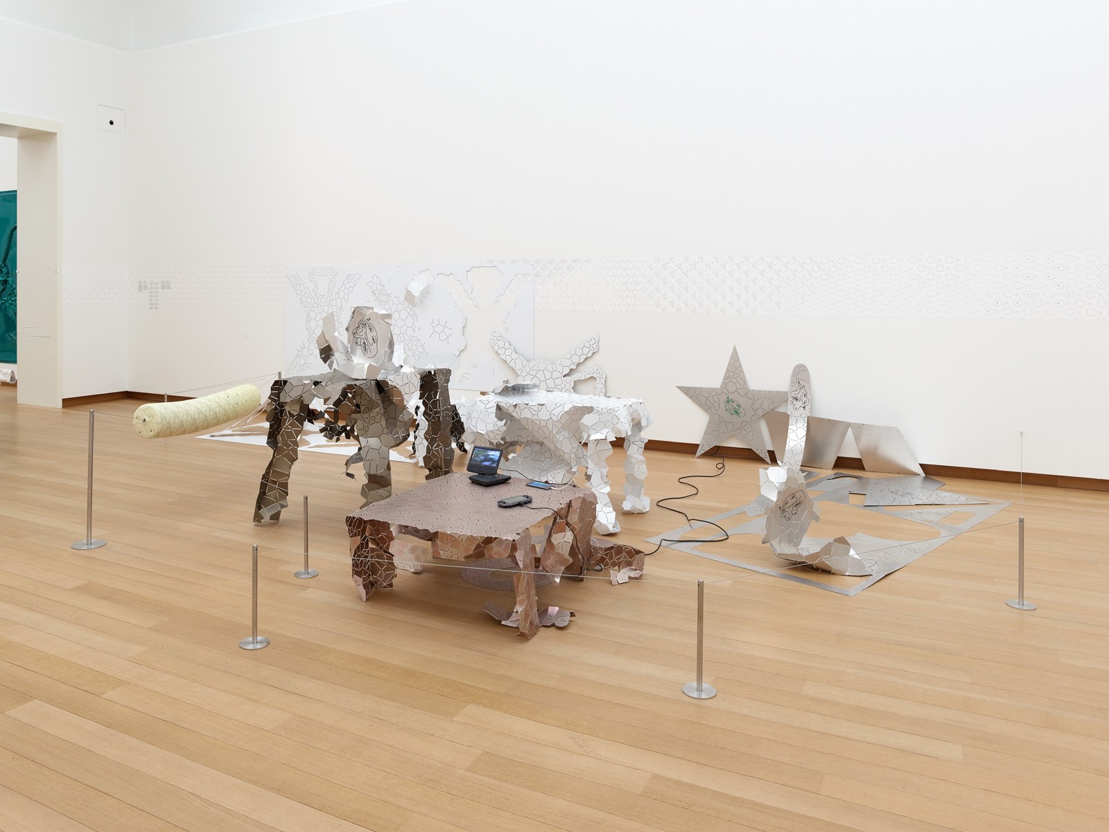 Installation view,&nbsp;Social Synthetic, Stedelijk Museum, Amsterdam, 2017