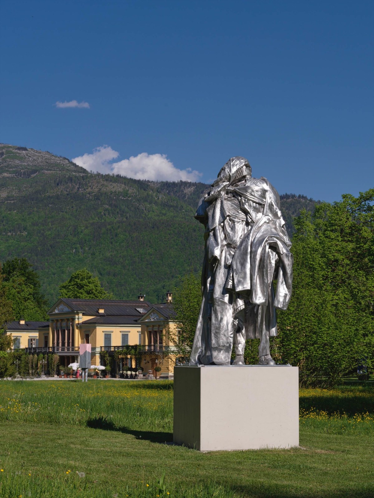 Erwin Wurm, Installation view
