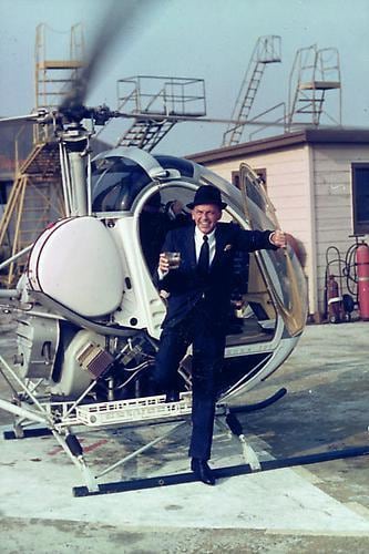 YUL BRYNNER Frank Sinatra, Hollywood, 1964