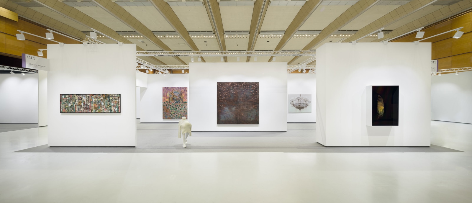Frieze Seoul 2023, Installation view, Lehmann Maupin, Booth C11