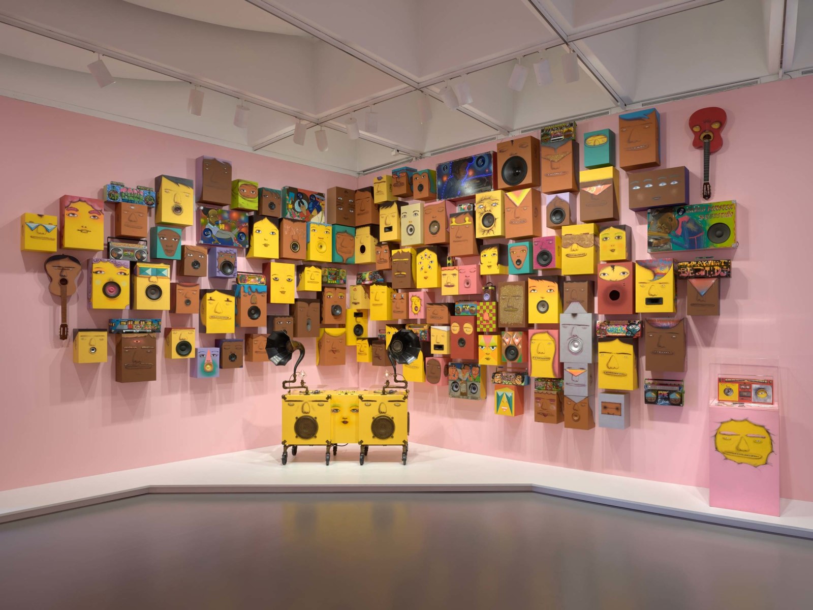 OSGEMEOS: Endless Story, Installation view