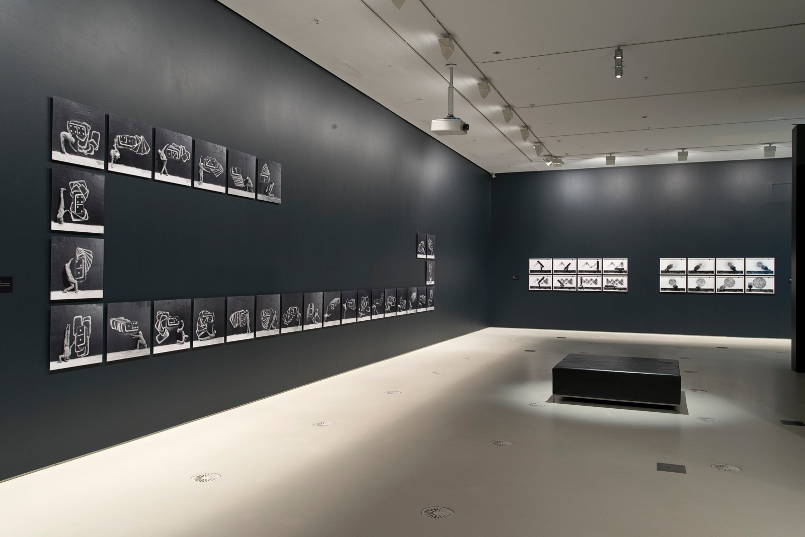Robin Rhode: The Call of Walls, Installation view