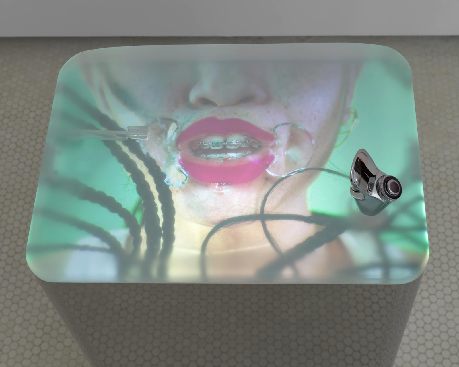 MARILYN MINTER, Thirsty, 2023