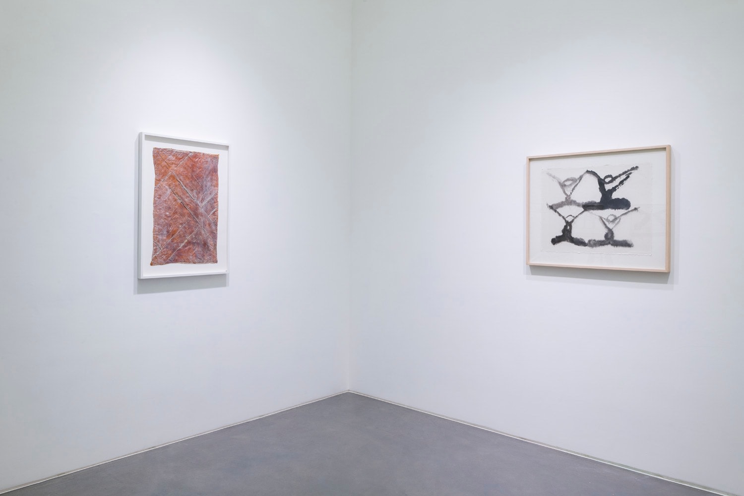 Ninth installation view of the group exhibition be/longing at Lehmann Maupin Hong Kong