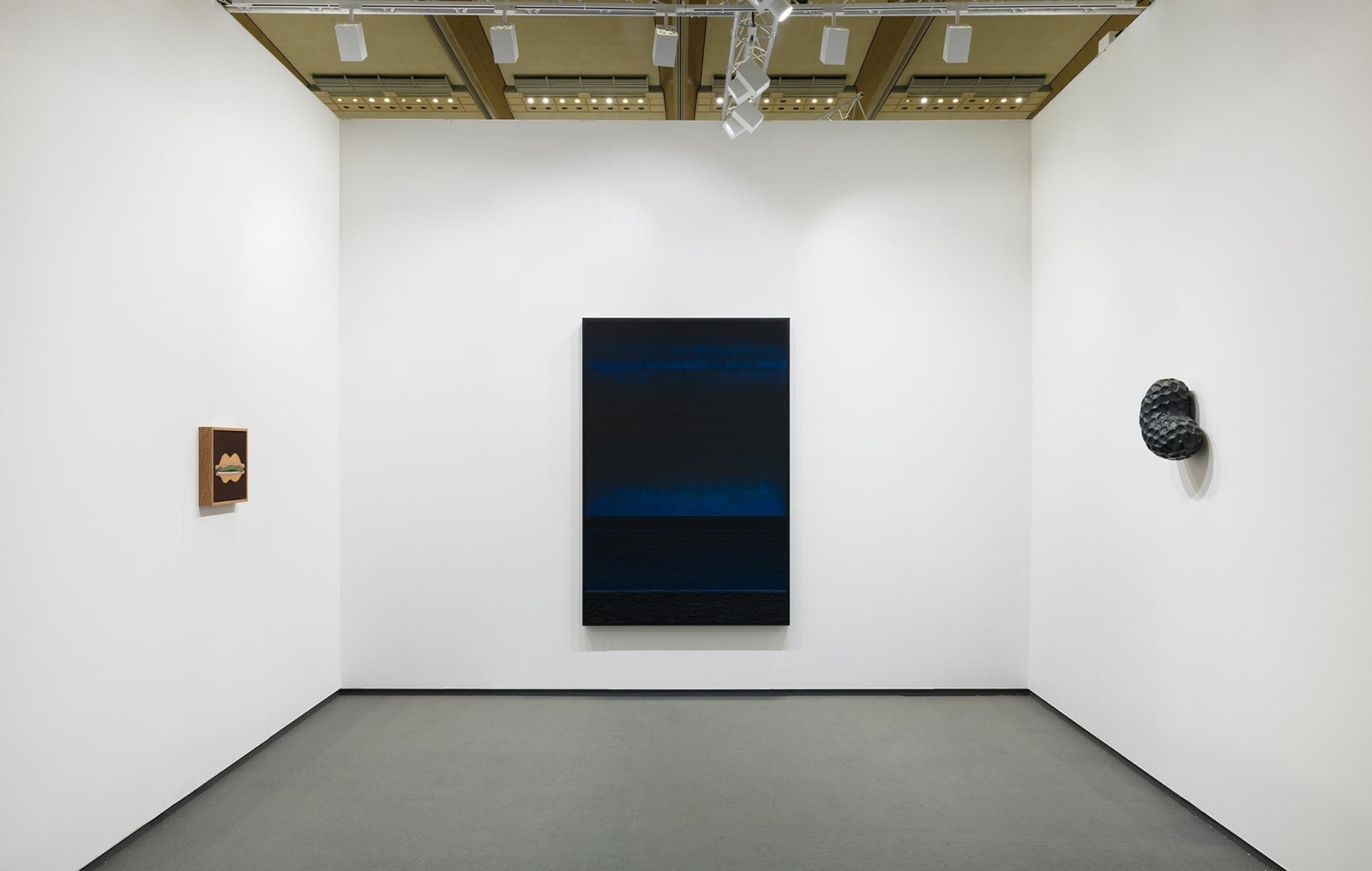 Frieze Seoul 2025, Installation view, Lehmann Maupin, Booth C11